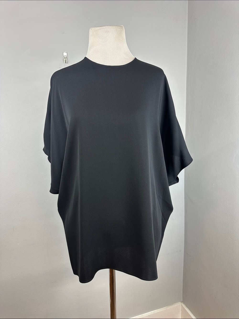Saint Laurent Paris Split Sleeve Black 100% Silk Crepe Blouse Black Sz 40